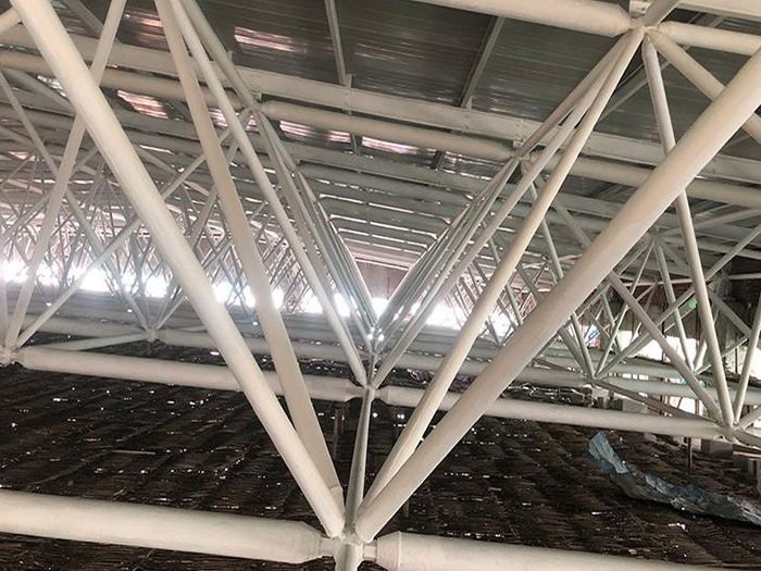 卫辉大型螺栓球网架施工厂家